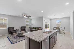 18633 W Desert Holw Dr, Wittmann, AZ 85361 - Photo 10