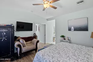2639 N 28th Pl, Phoenix, AZ 85008 - Photo 16