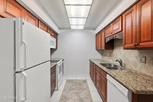 13216 N 99th Dr, Sun City, AZ 85351 - Photo 6