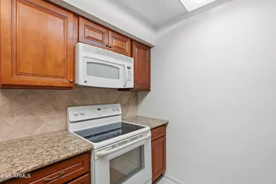 13216 N 99th Drive, Sun City, AZ 85351 - Photo 8