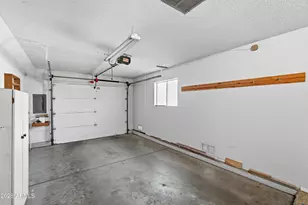 13216 N 99th Dr, Sun City, AZ 85351 - Photo 16