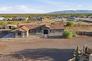 28920 N 201st Ave, Wittmann, AZ 85361 - Photo 34