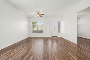 42122 N 46th Dr, Phoenix, AZ 85086 - Photo 4
