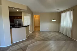 39208 N Parker Ln, Phoenix, AZ 85086 - Photo 4