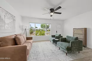 2738 E Windrose Dr, Phoenix, AZ 85032 - Photo 10