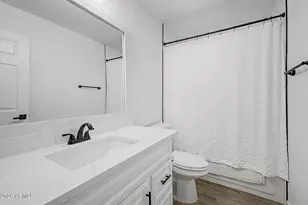 2738 E Windrose Dr, Phoenix, AZ 85032 - Photo 32