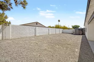 2738 E Windrose Dr, Phoenix, AZ 85032 - Photo 32
