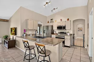 739 S Cholla St, Gilbert, AZ 85233 - Photo 2