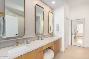 8245 E Bell Rd, Scottsdale, AZ 85260 - Photo 14