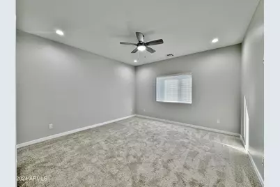 9240 W Debbie Lane, Arizona City, AZ 85123 - Photo 12