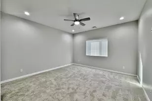 9240 W Debbie Ln, Arizona City, AZ 85123 - Photo 12