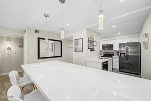 7625 E Camelback Rd, Scottsdale, AZ 85251 - Photo 10