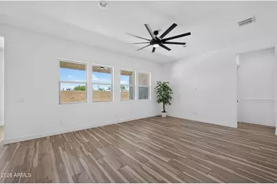 10740 E Thatcher Avenue, Mesa, AZ 85212 - Photo 12