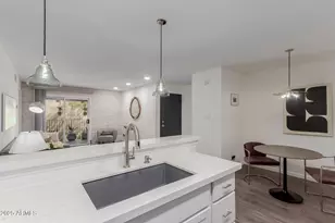 5525 E Thomas Rd, Phoenix, AZ 85018 - Photo 8
