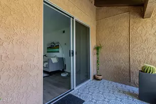 5525 E Thomas Rd, Phoenix, AZ 85018 - Photo 24