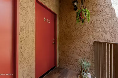 5525 E Thomas Road #M12, Phoenix, AZ 85018 - Photo 26