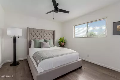 5525 E Thomas Road #M12, Phoenix, AZ 85018 - Photo 14