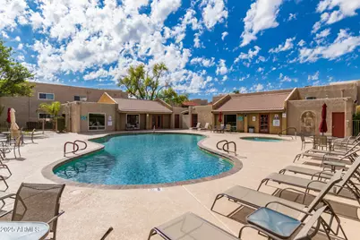 5525 E Thomas Road #M12, Phoenix, AZ 85018 - Photo 32