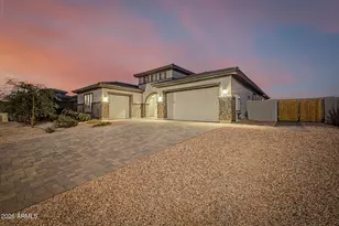 20266 W Mulberry Dr, Buckeye, AZ 85396 - Photo 2