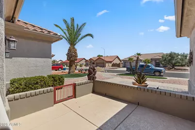 15718 W Greystone Drive, Sun City West, AZ 85375 - Photo 4
