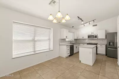 2212 E Vista Bonita Drive, Phoenix, AZ 85024 - Photo 8