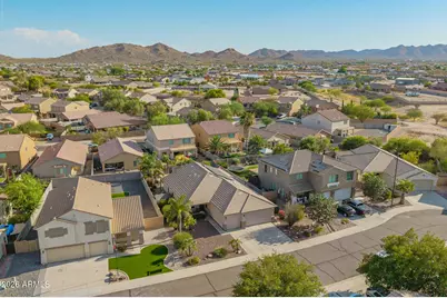 3007 W Goldmine Mountain Drive, San Tan Valley, AZ 85144 - Photo 4