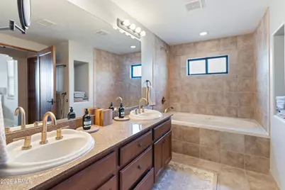 36601 N Mule Train Road #C21, Carefree, AZ 85377 - Photo 14