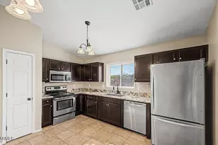 23765 W Desert Bloom St, Buckeye, AZ 85326 - Photo 8