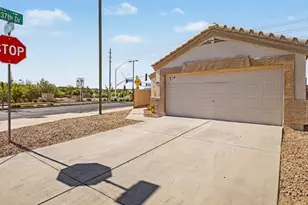 23765 W Desert Bloom St, Buckeye, AZ 85326 - Photo 2