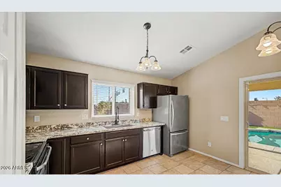 23765 W Desert Bloom Street, Buckeye, AZ 85326 - Photo 10