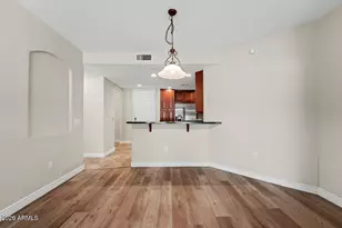 5450 E Deer Valley Dr, Phoenix, AZ 85054 - Photo 10