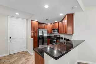 5450 E Deer Valley Dr, Phoenix, AZ 85054 - Photo 8