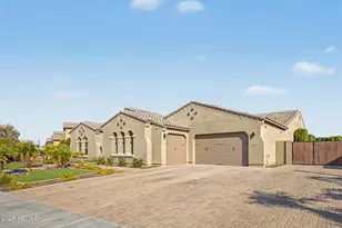 9237 W Parkside Ln, Peoria, AZ 85383 - Photo 6