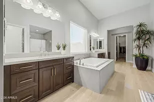 9237 W Parkside Ln, Peoria, AZ 85383 - Photo 62