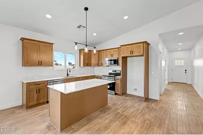 9745 W Appaloosa Trail, Casa Grande, AZ 85194 - Photo 10