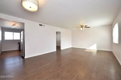 502 E Mariposa Street #Apt 201, Phoenix, AZ 85012 - Photo 8