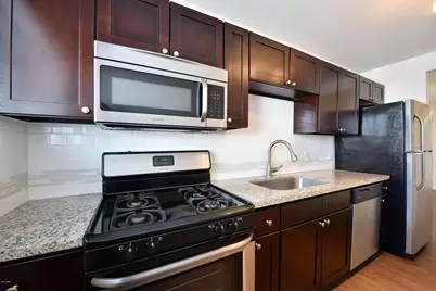 502 E Mariposa Street #Apt 201, Phoenix, AZ 85012 - Photo 4