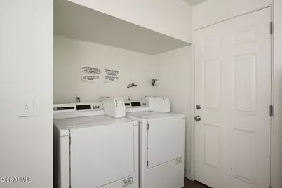502 E Mariposa Street #Apt 201, Phoenix, AZ 85012 - Photo 12