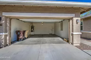 8735 N 89th Dr, Peoria, AZ 85345 - Photo 48
