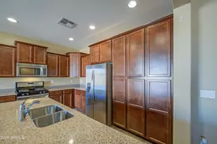 8735 N 89th Dr, Peoria, AZ 85345 - Photo 22