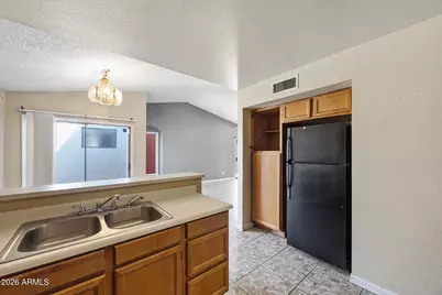 8820 W Amelia Avenue, Phoenix, AZ 85037 - Photo 18