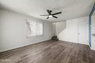5204 N 42nd Dr, Phoenix, AZ 85019 - Photo 8