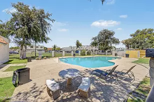 5204 N 42nd Dr, Phoenix, AZ 85019 - Photo 20