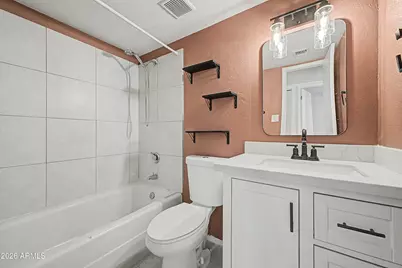 5204 N 42nd Drive, Phoenix, AZ 85019 - Photo 14
