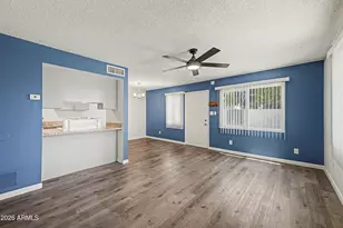 5204 N 42nd Dr, Phoenix, AZ 85019 - Photo 6