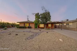 1002 E Glenn Dr, Phoenix, AZ 85020 - Photo 2