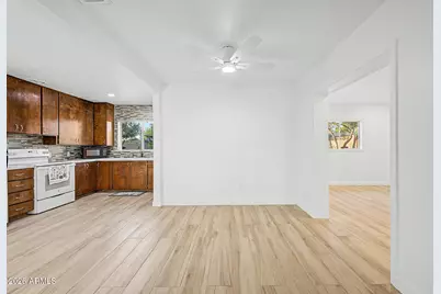1002 E Glenn Drive, Phoenix, AZ 85020 - Photo 16