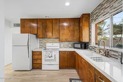 1002 E Glenn Drive, Phoenix, AZ 85020 - Photo 22
