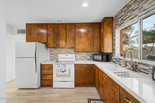1002 E Glenn Dr, Phoenix, AZ 85020 - Photo 22