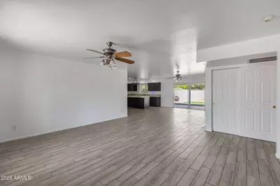 8544 E Osborn Road, Scottsdale, AZ 85251 - Photo 4